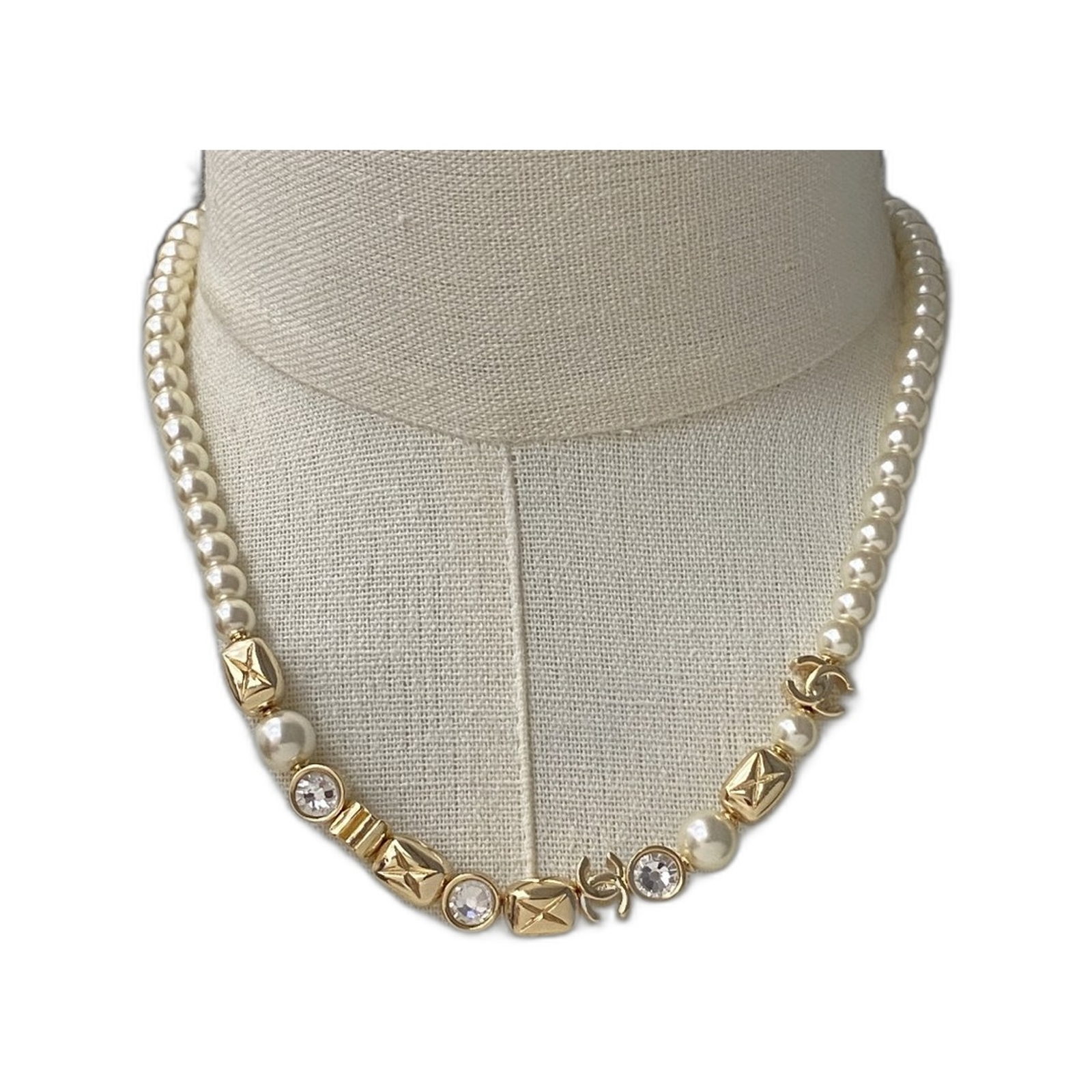 Chanel Faux Pearl and Crystal CC Collar Necklace product image